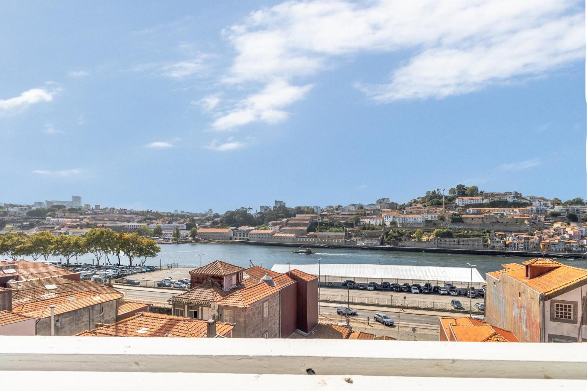 Porto Riverville Apartments المظهر الخارجي الصورة